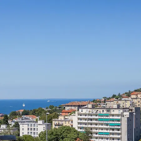 Cosy Moods - Campus * Triest